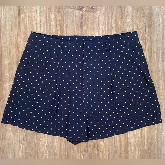 NWT Navy White Polka Dot She + Sky High Waist Shorts - Picture 1 of 7
